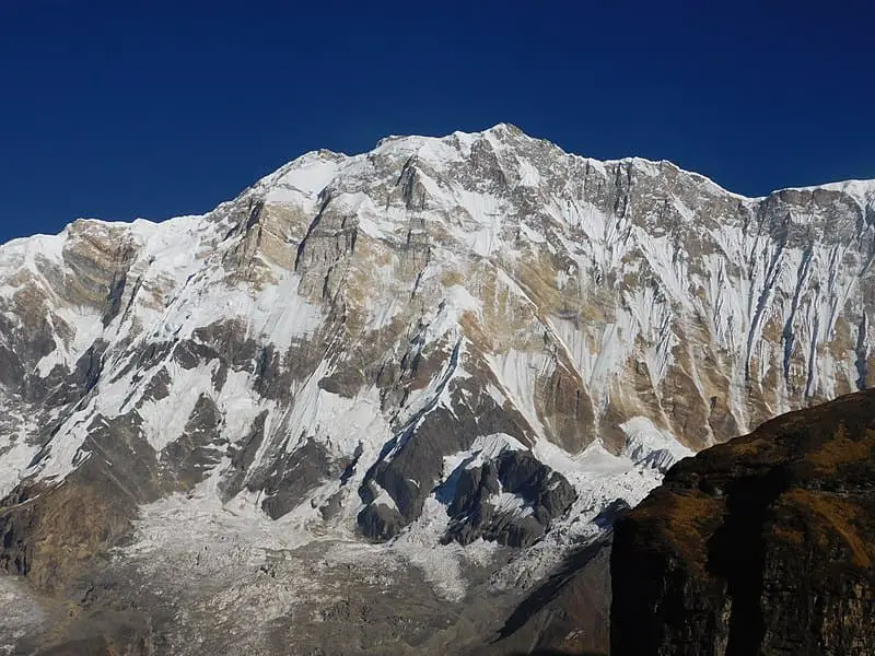 Annapurna 1 mountain