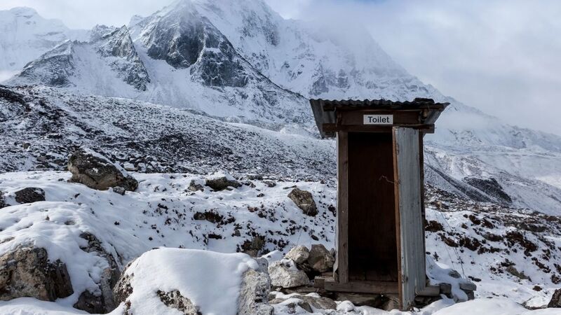 Toilet in Mount Everest, mount everest facts, interesting mount everest facts