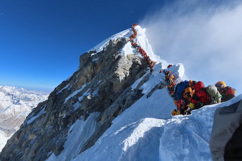 Bottleneck on Everest 2019
