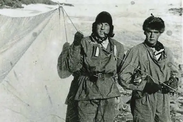 George Mallory and Andrew Irvine on Everest