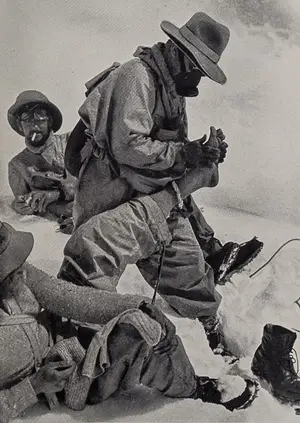 Cold Feet in Everest 1933